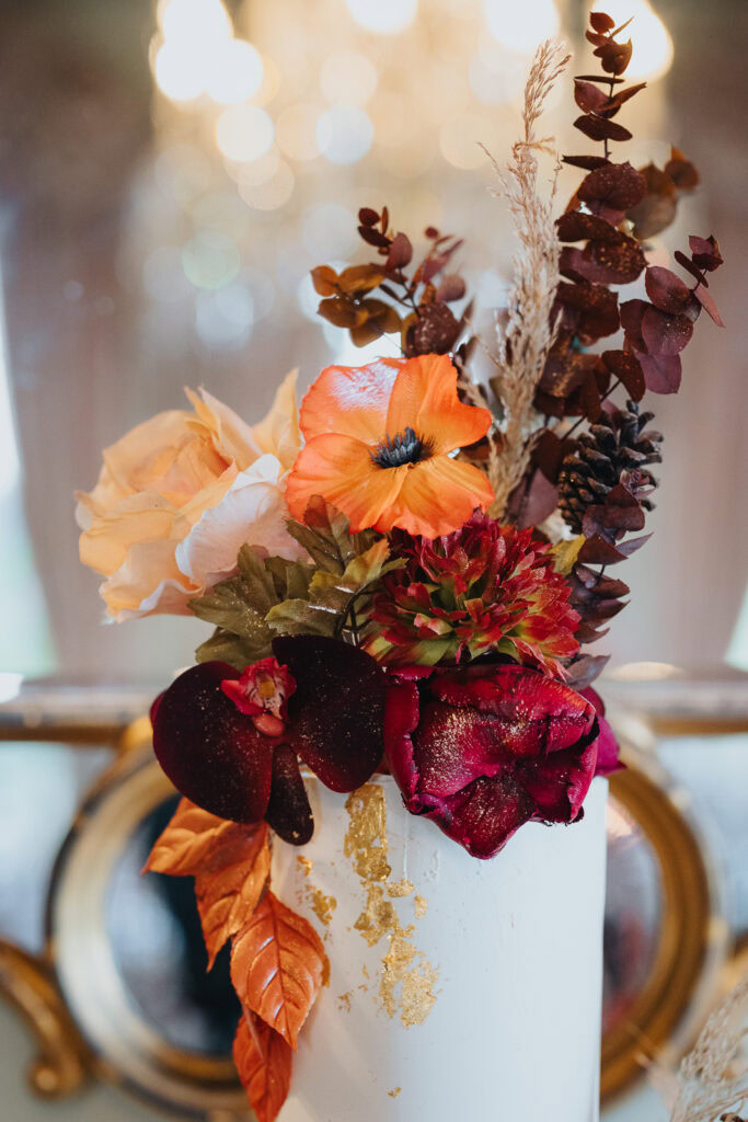 Prestwold Hall autumn wedding cake flowers
